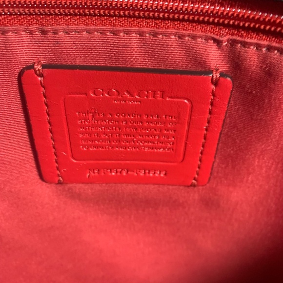 Coach Tote Vintage - Picture 3 of 15